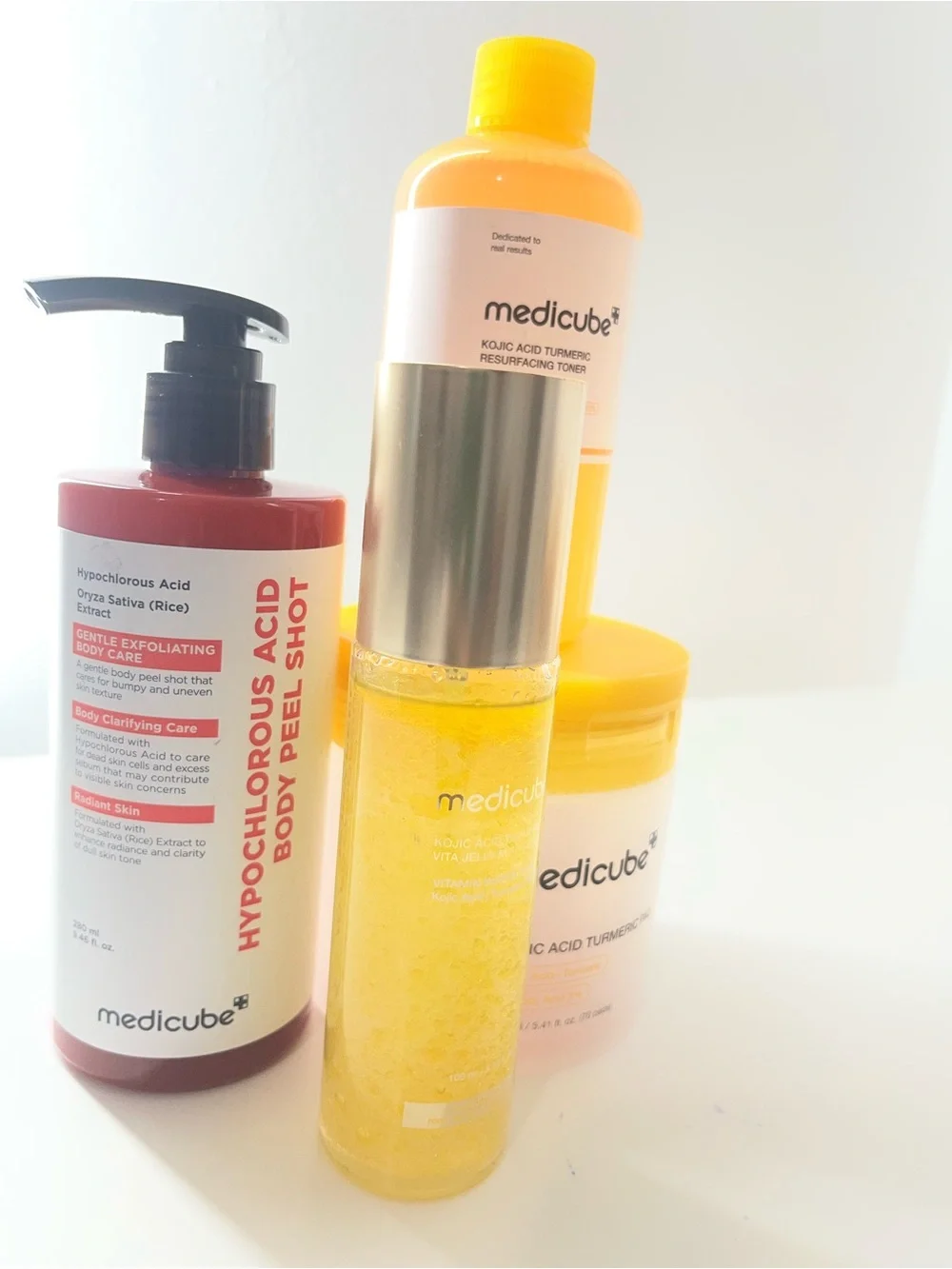 Medicube Kojic Acid & Hypochlorous Acid Skincare Set - Yellow & Pink